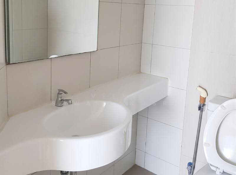 Lumpini Ville Latphrao-Chokchai 4, Bangkok, Soi Ladprao 51, Ladprao Road, Saphan Song, Wang Thonglang, Bangkok, 1 Bedroom, 29 sqm, Condo For Sale, by Veera Sawatrangsri, 500513018 - DDproperty.com