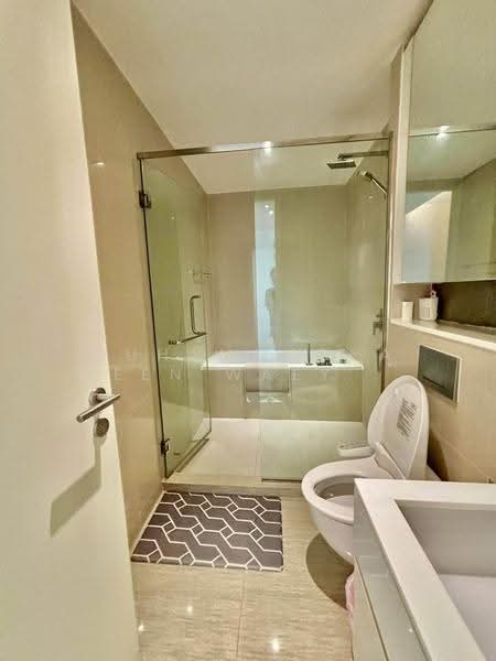 H Sukhumvit 43, Bangkok, 28 Sukhumvit 34 Road, Khlong Tan Nua, Watthana, Bangkok, 1 Bedroom, 45 sqm, Condo For Rent, by Muhammad-ameen Waeyusoh, 500513021 - DDproperty.com