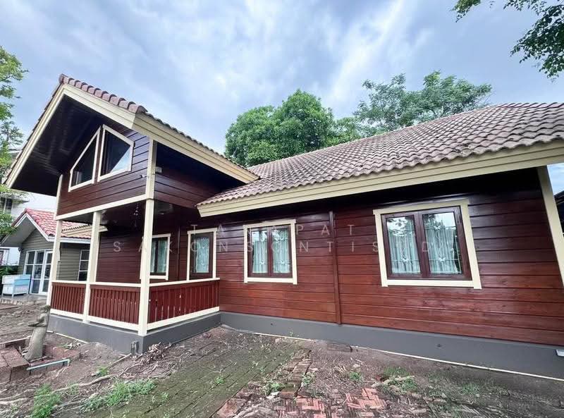 3-BR House, Bangkok, Praborommaharatchawang, Phra Nakhon, Bangkok, 3 Bedrooms, 204 sqm, Single Detached House For Rent, by Tanapat Sakonsontised, 500513110 - DDproperty.com