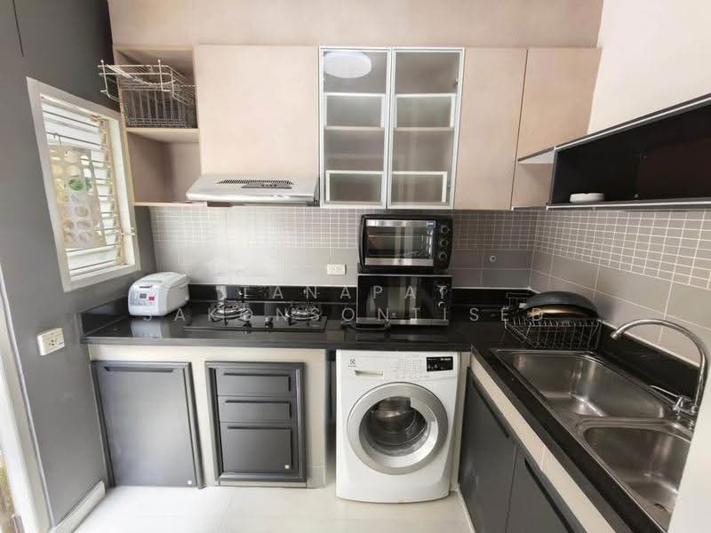 ลุมพินี ทาวน์ เรสซิเดนซ์ ลาดพร้าว สเตชั่น : Lumpini Town Residence Ladprao Station, กรุงเทพ, จอมพล, จตุจักร, กรุงเทพ, 200 ตร.ม., ทาวน์เฮ้าส์ ให้เช่า, โดย Tanapat Sakonsontised, 500513140 - DDproperty.com