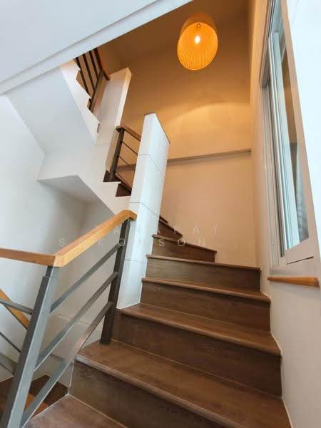 ลุมพินี ทาวน์ เรสซิเดนซ์ ลาดพร้าว สเตชั่น : Lumpini Town Residence Ladprao Station, กรุงเทพ, จอมพล, จตุจักร, กรุงเทพ, 200 ตร.ม., ทาวน์เฮ้าส์ ให้เช่า, โดย Tanapat Sakonsontised, 500513140 - DDproperty.com