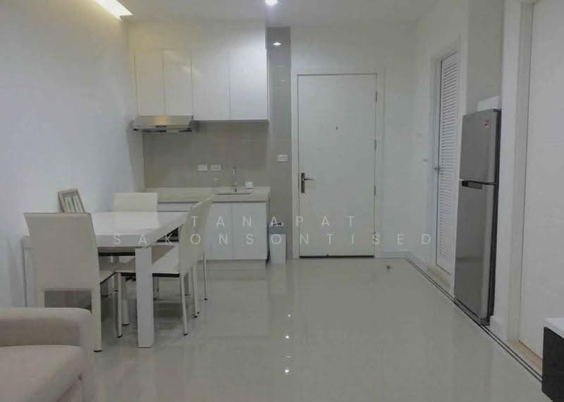 TC Green Rama 9, Bangkok, Rama 9 Road, Huai Khwang, Bangkok, 1 Bedroom, 40 sqm, Condo For Rent, by Tanapat Sakonsontised, 500513163 - DDproperty.com