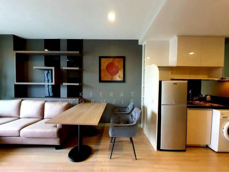 Sky Walk Residences, Bangkok, 1599 Sukhumvit Road, Phra Kanong Nua, Watthana, Bangkok, 1 Bedroom, 54 sqm, Condo For Rent, by Keerati Wangrujirakul, 500513168 - DDproperty.com