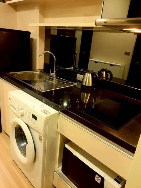 Sky Walk Residences, Bangkok, 1599 Sukhumvit Road, Phra Kanong Nua, Watthana, Bangkok, 1 Bedroom, 54 sqm, Condo For Rent, by Keerati Wangrujirakul, 500513168 - DDproperty.com