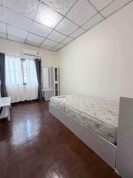 Townhome for rent near 89 Plaza, Chiang Mai Rental Price: 10,000 THB / month Property ID: No.15H911, Chiang Mai, Nong Hoi, Muang Chiang Mai, Chiang Mai, 3 Bedrooms, 100 sqm, Townhouse For Rent, by Baandeedee Chiangmai, 500513171 - DDproperty.com