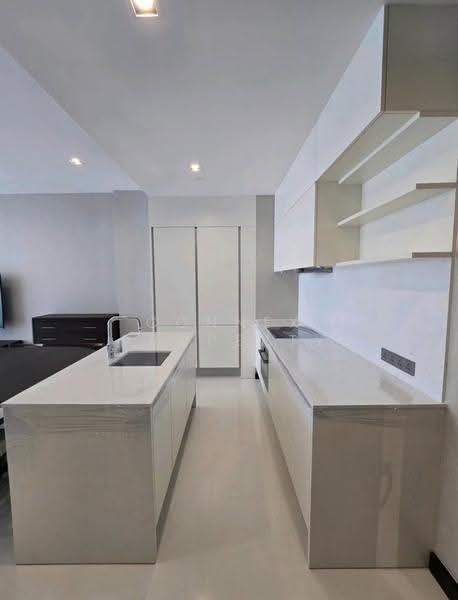 Q1 Sukhumvit, Bangkok, 1 Sukhumvit Road, Khlong Toei, Bangkok, 2 Bedrooms, 108 sqm, Condo For Rent, by Connex Property, 500513201 - DDproperty.com