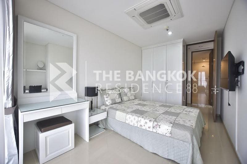 The Lakes, Bangkok, 123 Ratchadaphisek Road, Khlong Toei, Bangkok, 3 Bedrooms, 174 sqm, Condo For Rent, by Nicha Peerakittikul, 500513222 - DDproperty.com
