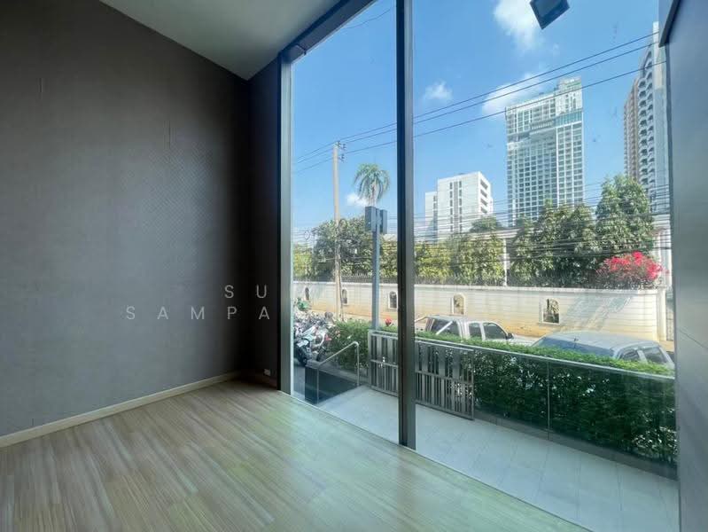 Space for rent Sukhumvit, Phrom Phong, Bangkok, Khlong Tan Nua, Watthana, Bangkok, , 115 sqm, Retail Space For Rent, by Sumitara Sampattavanija, 500513260 - DDproperty.com