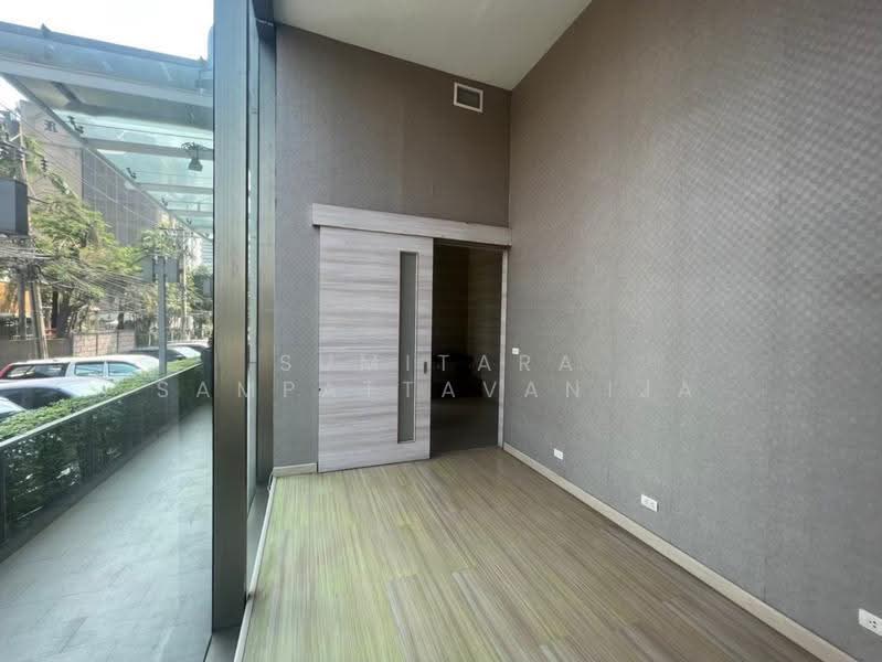 Space for rent Sukhumvit, Phrom Phong, Bangkok, Khlong Tan Nua, Watthana, Bangkok, , 115 sqm, Retail Space For Rent, by Sumitara Sampattavanija, 500513260 - DDproperty.com