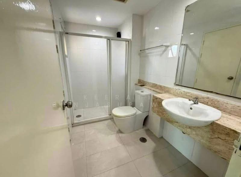 Le Rich Ratchada-Sutthisarn, Bangkok, 1224 Suthisan Winitchai Road, Din Daeng, Bangkok, 2 Bedrooms, 47 sqm, Condo For Sale, by Keerati Benjasupawan, 500513282 - DDproperty.com