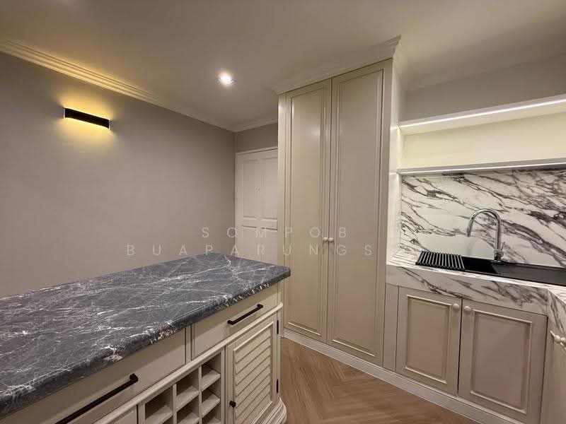 Top View Tower, Bangkok, Soi Sukhumvit 59, Khlong Tan Nua, Watthana, Bangkok, 3 Bedrooms, 120 sqm, Condo For Rent, by Sompob Buaparungsri, 500513296 - DDproperty.com