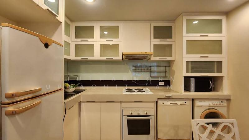 Baan Thanon Sarasin condominium, Bangkok, Sarasin, Lumphini, Pathum Wan, Bangkok, 2 Bedrooms, 100 sqm, Condo For Rent, by Juthabhorn Uppachit (Amy), 500513304 - DDproperty.com