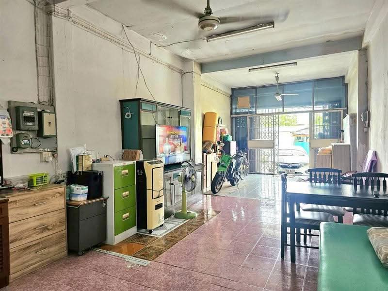 ชุมชนภูมิสุข (ซอยวัดราษฎร์ศรัทธาธรรม) ซอยอ่อนนุช30 แยก7, กรุงเทพ, ถนนอ่อนนุช, อ่อนนุช, สวนหลวง, กรุงเทพ, 140 ตร.ม., ตึกแถว-อาคารพาณิชย์ ขาย, โดย คุณ ณัจภสิญาค์ ศุภควัษฐ์กาญกุล (ณิชชา), 500513322 - DDproperty.com