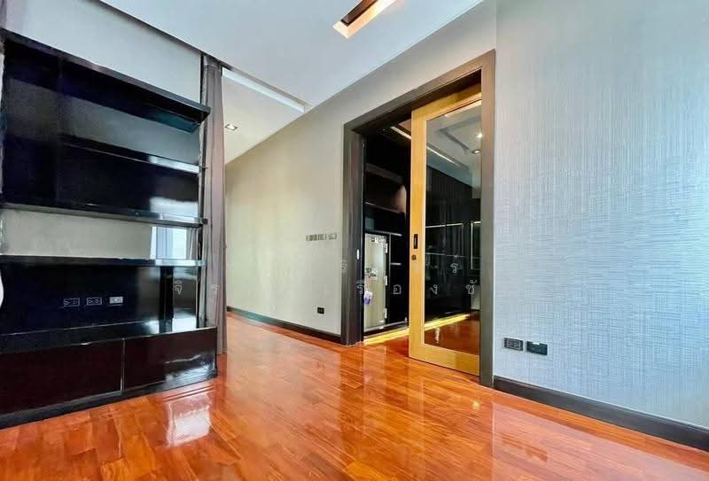 Grand Bangkok Boulevard Kaset-Nawamin, Bangkok, Khlong Kum, Bueng Kum, Bangkok, 5 Bedrooms, 367 sqm, Single Detached House For Sale, by Papatsarin Jirapolruangchai, 500513336 - DDproperty.com