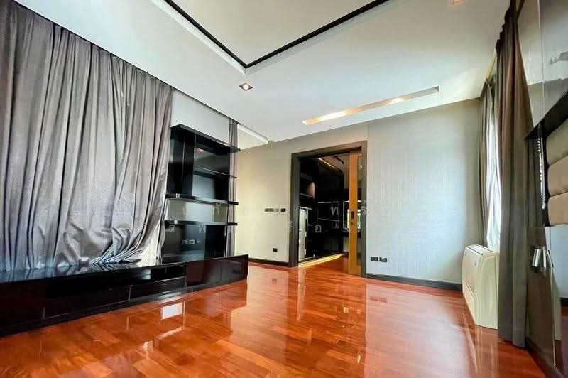 Grand Bangkok Boulevard Kaset-Nawamin, Bangkok, Khlong Kum, Bueng Kum, Bangkok, 5 Bedrooms, 367 sqm, Single Detached House For Sale, by Papatsarin Jirapolruangchai, 500513336 - DDproperty.com