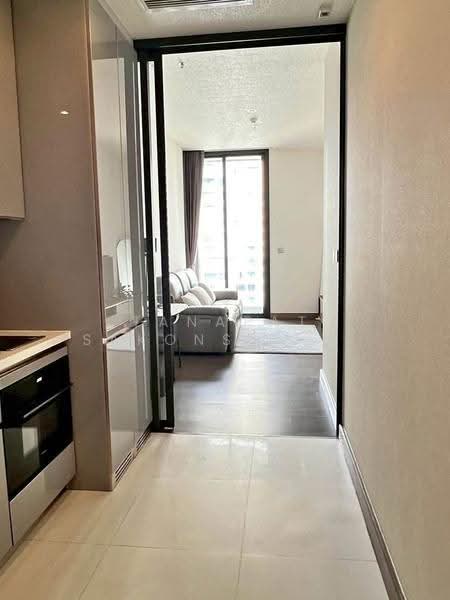 The Esse at Singha Complex, Bangkok, 1788 New Petchaburi Rd, Khlongtoei Nua, Watthana, Bangkok, 1 Bedroom, 48 sqm, Condo For Rent, by Tanapat Sakonsontised, 500513339 - DDproperty.com
