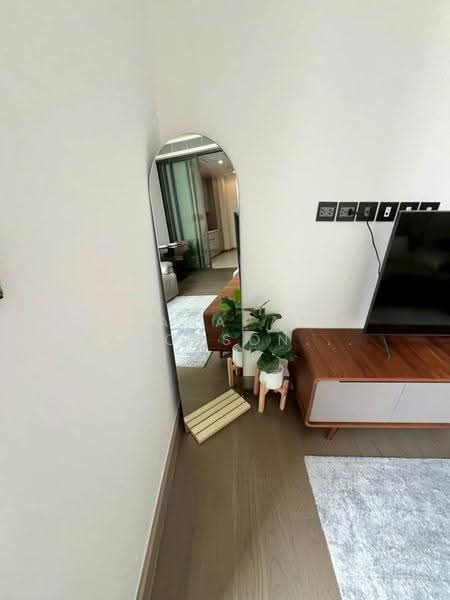 The Esse at Singha Complex, Bangkok, 1788 New Petchaburi Rd, Khlongtoei Nua, Watthana, Bangkok, 1 Bedroom, 48 sqm, Condo For Rent, by Tanapat Sakonsontised, 500513339 - DDproperty.com