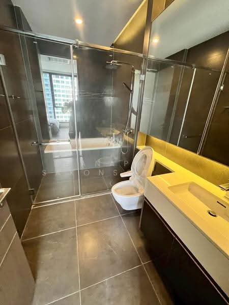 The Esse at Singha Complex : ดิ เอส แอท สิงห์ คอมเพล็กซ์, กรุงเทพ, 1788 ถนนเพชรบุรีตัดใหม่, คลองเตยเหนือ, วัฒนา, กรุงเทพ, 48 ตร.ม., คอนโด ให้เช่า, โดย Tanapat Sakonsontised, 500513339 - DDproperty.com