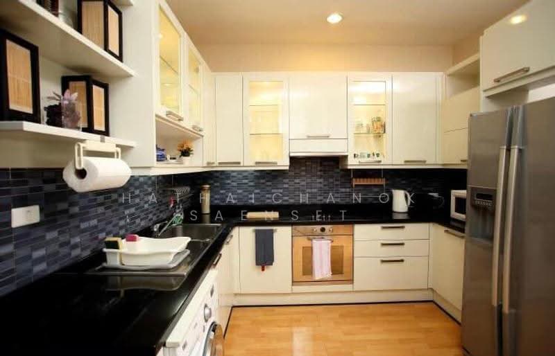 Citi Smart Sukhumvit 18, Bangkok, 366 Soi Sukhumvit 18, Sukhumvit Road, Khlong Toei, Bangkok, 3 Bedrooms, 157 sqm, Condo For Rent, by Hathaichanok Saenset, 500513350 - DDproperty.com