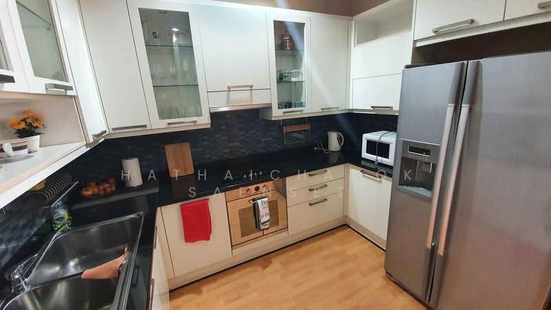 Citi Smart Sukhumvit 18, Bangkok, 366 Soi Sukhumvit 18, Sukhumvit Road, Khlong Toei, Bangkok, 3 Bedrooms, 157 sqm, Condo For Rent, by Hathaichanok Saenset, 500513350 - DDproperty.com