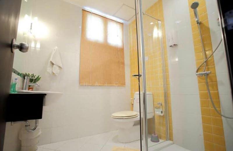 Citi Smart Sukhumvit 18, Bangkok, 366 Soi Sukhumvit 18, Sukhumvit Road, Khlong Toei, Bangkok, 3 Bedrooms, 157 sqm, Condo For Rent, by Hathaichanok Saenset, 500513350 - DDproperty.com