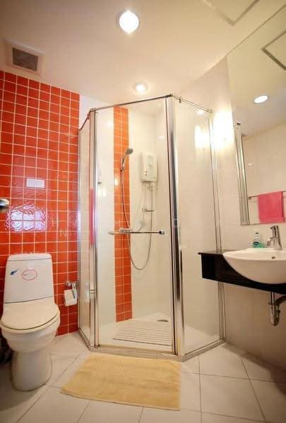 Citi Smart Sukhumvit 18, Bangkok, 366 Soi Sukhumvit 18, Sukhumvit Road, Khlong Toei, Bangkok, 3 Bedrooms, 157 sqm, Condo For Rent, by Hathaichanok Saenset, 500513350 - DDproperty.com