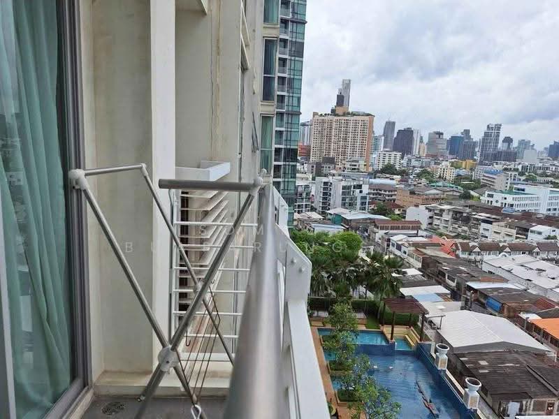 Le Luk Condominium, Bangkok, 1599 291 Sukhumvit Rd, Phra Kanong Nua, Watthana, Bangkok, 1 Bedroom, 54 sqm, Condo For Rent, by Sompob Buaparungsri, 500513352 - DDproperty.com