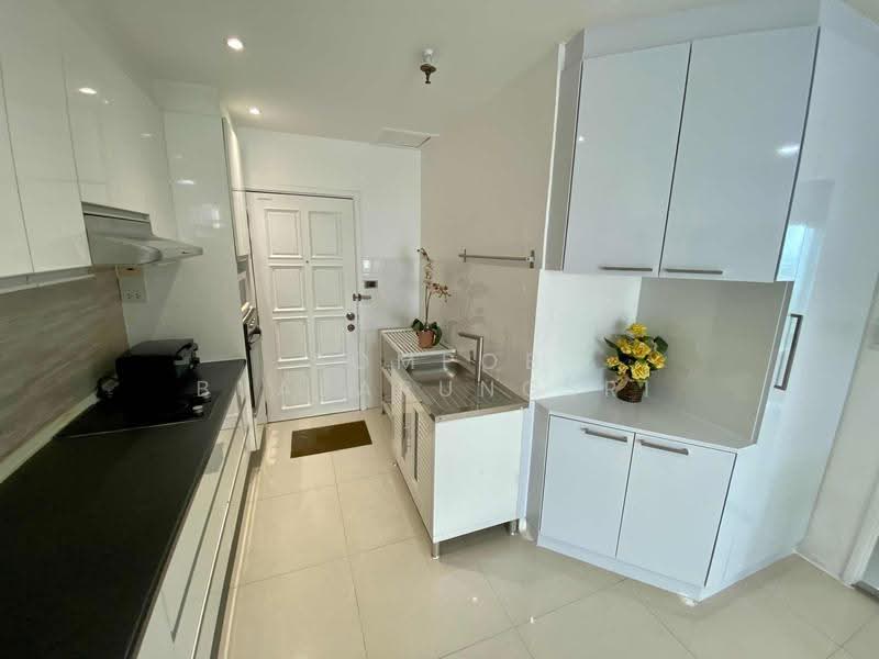 Fifty Fifth Tower, Bangkok, 84 Soi Sukhumvit 55, Sukhumvit Road, Khlong Tan Nua, Watthana, Bangkok, 3 Bedrooms, 165 sqm, Condo For Rent, by Sompob Buaparungsri, 500513368 - DDproperty.com