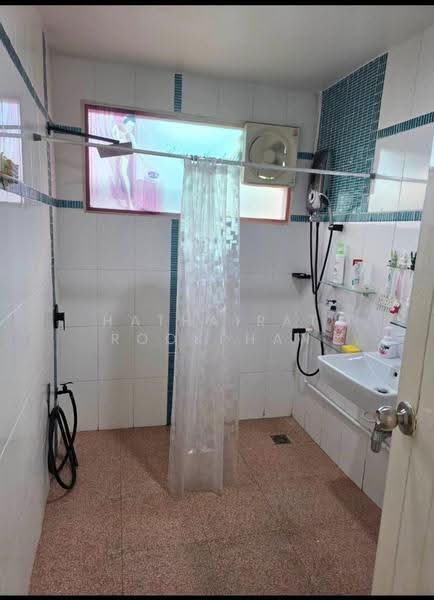 2-BR House, Bangkok, Lat Phrao, Bangkok, 2 Bedrooms, 93 sqm, Single Detached House For Rent, by Hathairat Rookphan, 500513428 - DDproperty.com