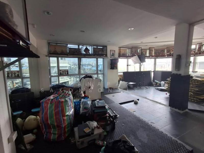 4-BR Townhouse, Bangkok, Suan Luang, Bangkok, 4 Bedrooms, 450 sqm, Townhouse For Rent, by Tanapat Sakonsontised, 500513433 - DDproperty.com