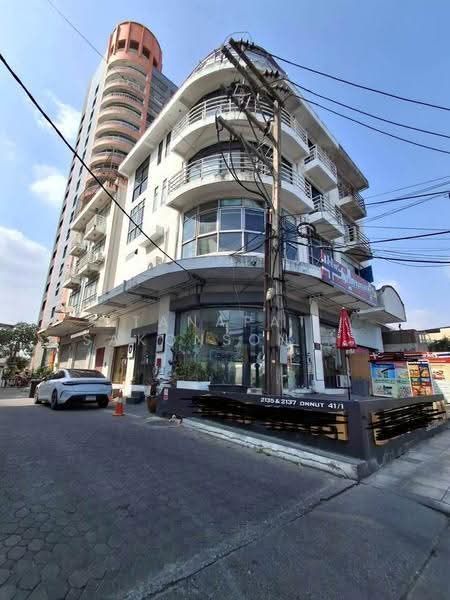 4-BR Townhouse, Bangkok, Suan Luang, Bangkok, 4 Bedrooms, 450 sqm, Townhouse For Rent, by Tanapat Sakonsontised, 500513433 - DDproperty.com