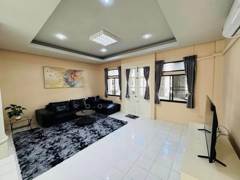 Moo Baan Chicha Castle, Bangkok, Sukhumvit 31, Khlongtoei Nua, Watthana, Bangkok, 4 Bedrooms, 350 sqm, Townhouse For Rent, by Hathairat Rookphan, 500513446 - DDproperty.com
