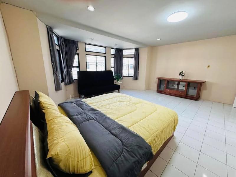 Moo Baan Chicha Castle, Bangkok, Sukhumvit 31, Khlongtoei Nua, Watthana, Bangkok, 4 Bedrooms, 350 sqm, Townhouse For Rent, by Hathairat Rookphan, 500513446 - DDproperty.com