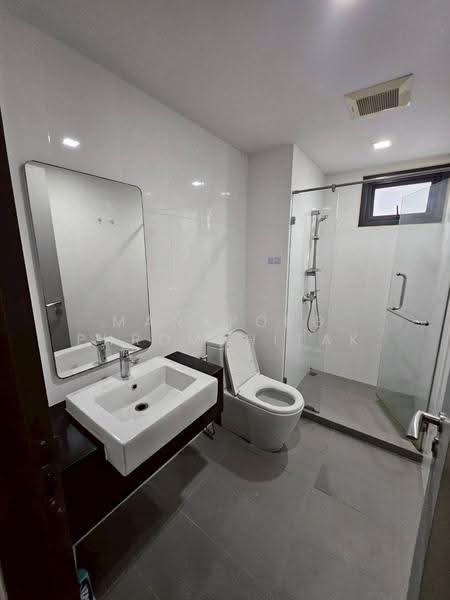 Mirage Sukhumvit 27, Bangkok, 6 Soi Sukhumvit 27, Khlongtoei Nua, Watthana, Bangkok, 2 Bedrooms, 83 sqm, Condo For Rent, by Manapong Phromphitak, 500513459 - DDproperty.com