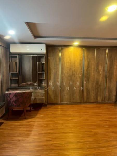 President Park Sukhumvit 24, Bangkok, 99 Sukhumvit 24 Alley, Khlongtoei Nua, Watthana, Bangkok, 3 Bedrooms, 223 sqm, Condo For Rent, by Hathairat Rookphan, 500513477 - DDproperty.com