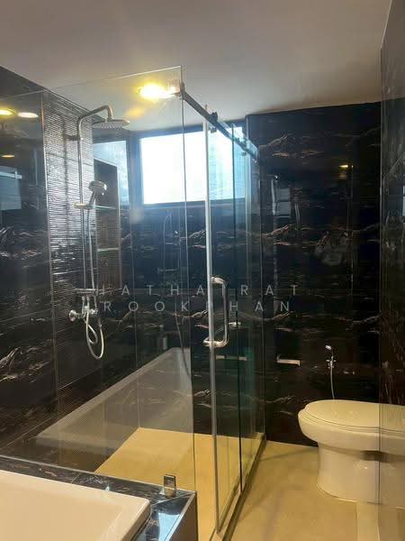 President Park Sukhumvit 24, Bangkok, 99 Sukhumvit 24 Alley, Khlongtoei Nua, Watthana, Bangkok, 3 Bedrooms, 223 sqm, Condo For Rent, by Hathairat Rookphan, 500513477 - DDproperty.com