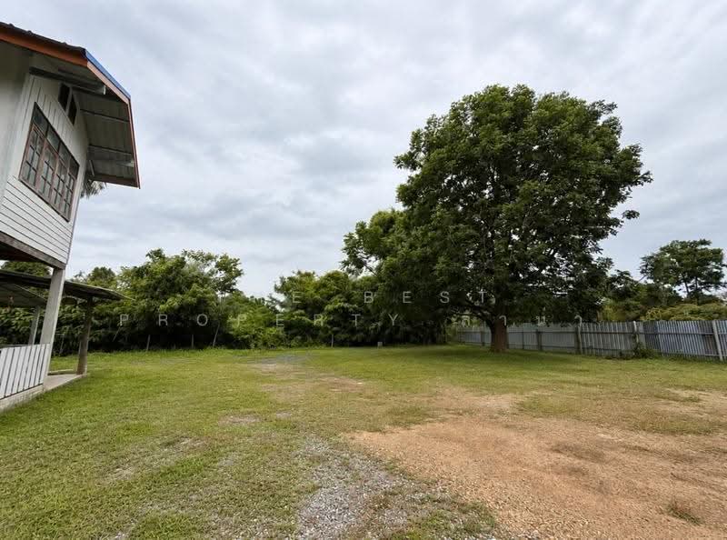 ที่ดินพร้อมสิ่งปลูกสร้างโพธิ์เก้าต้น ลพบุรี, Lop Buri, Pho Kao Ton, Muang Lop Buri, Lop Buri, , 2,296 sqm, Land For Sale, by The Best Property ลาน่า, 500513498 - DDproperty.com