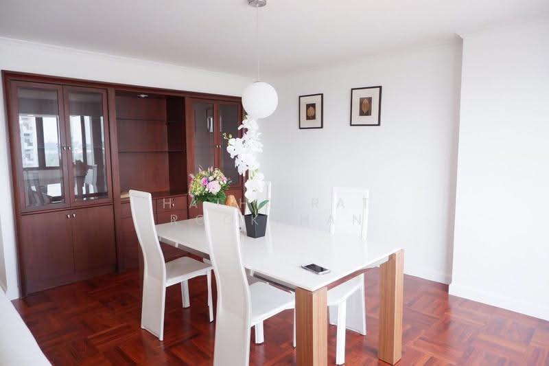 Omni Tower Sukhumvit Nana, Bangkok, 69 Sukhumvit 4 Alley, Khlong Toei, Bangkok, 2 Bedrooms, 132 sqm, Condo For Rent, by Hathairat Rookphan, 500513499 - DDproperty.com