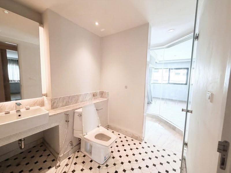 Sathorn Gardens, Bangkok, 39 South Sathorn Road, Thung Maha Mek, Sathon, Bangkok, 1 Bedroom, 94 sqm, Condo For Sale, by Tanakrit Chotbuddkayan, 500513508 - DDproperty.com