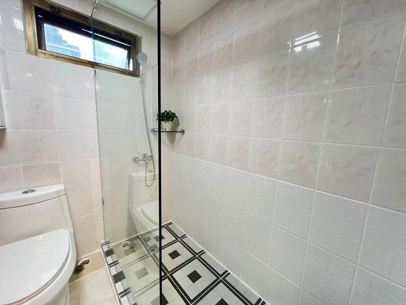 D.H.Grand Tower, Bangkok, Soi Prommit, Khlong Tan Nua, Watthana, Bangkok, 3 Bedrooms, 260 sqm, Condo For Rent, by Blueprint.property, 500513512 - DDproperty.com