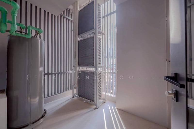 Vittorio 39, Bangkok, 8 Sukhumvit, Khlong Tan Nua, Watthana, Bangkok, 2 Bedrooms, 127 sqm, Condo For Sale, by Fazwaz (Thailand) Co., Ltd., 500513529 - DDproperty.com
