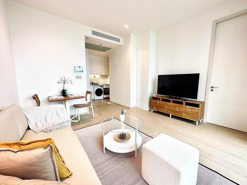 The Strand Thonglor, Bangkok, 36 Soi Sukhumvit 55, Khlong Tan Nua, Watthana, Bangkok, 1 Bedroom, 48 sqm, Condo For Rent, by Tanakrit Chotbuddkayan, 500513533 - DDproperty.com