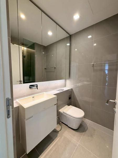 The Saint Residences Ladprao, Bangkok, 588 Vibhavadi-Rangsit Road, Jom Phon, Chatuchak, Bangkok, 2 Bedrooms, 64 sqm, Condo For Rent, by Intouch Abhinorasaeth, 500513545 - DDproperty.com