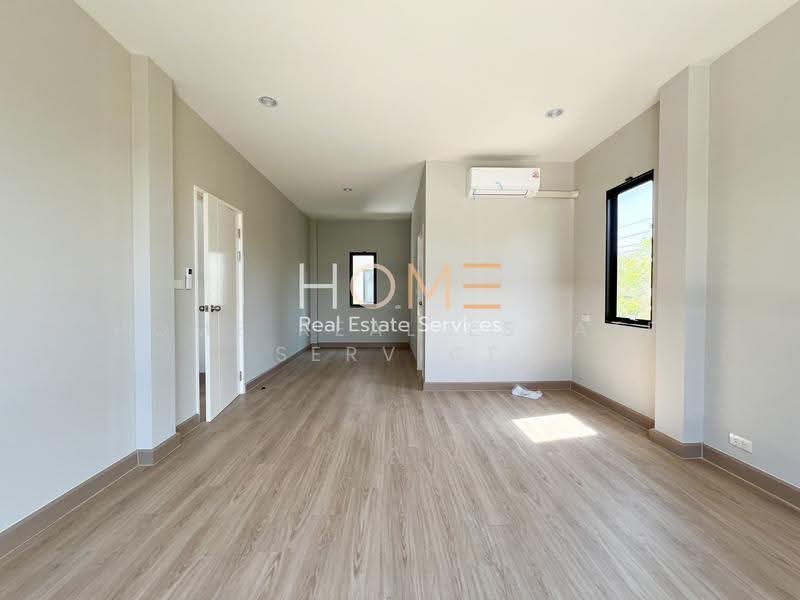 Ninya Kallapaphruek, Bangkok, 87 Kallapaphruek Road, Bang Bon, Bangkok, 4 Bedrooms, 207 sqm, Townhouse For Sale, by HOME Real Estate Service, 500513563 - DDproperty.com