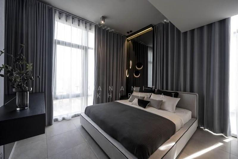 The Lofts Asoke, Bangkok, Sukhumvit 21 Road, Khlongtoei Nua, Watthana, Bangkok, 2 Bedrooms, 75 sqm, Condo For Sale, by Thananit Kraikhiriwat, 500513586 - DDproperty.com