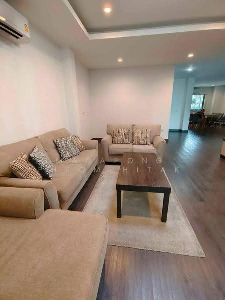 4-BR House, Bangkok, Phra Kanong Nua, Watthana, Bangkok, 4 Bedrooms, 330 sqm, Single Detached House For Sale, by Manapong Phromphitak, 500513588 - DDproperty.com