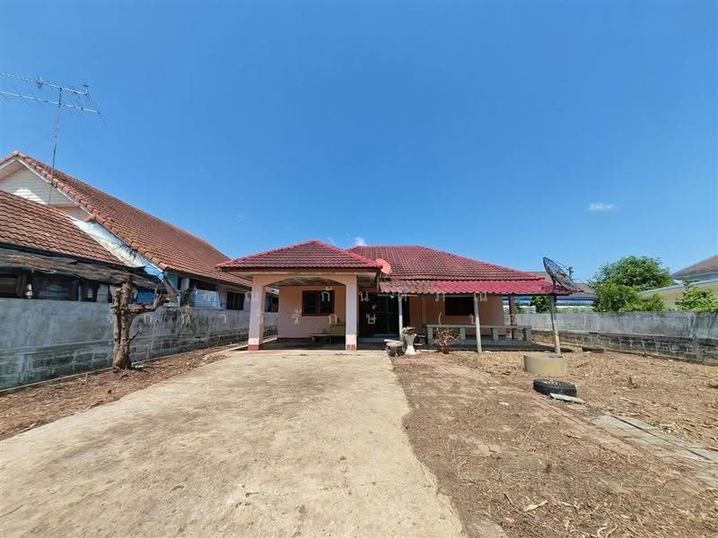 สวัสดิการทหารอากาศ ฐานบินกำแพงแสน, Nakhon Pathom, ถนนมาลัยแมน, Kra Tip, Kamphaeng Saen, Nakhon Pathom, 2 Bedrooms, 180 sqm, Single Detached House For Sale, by คุณ กันตภณ จักกาวิรักษ์ (บอย), 500513603 - DDproperty.com