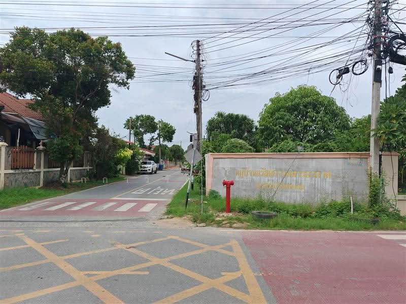 สวัสดิการทหารอากาศ ฐานบินกำแพงแสน, Nakhon Pathom, ถนนมาลัยแมน, Kra Tip, Kamphaeng Saen, Nakhon Pathom, 2 Bedrooms, 180 sqm, Single Detached House For Sale, by คุณ กันตภณ จักกาวิรักษ์ (บอย), 500513603 - DDproperty.com
