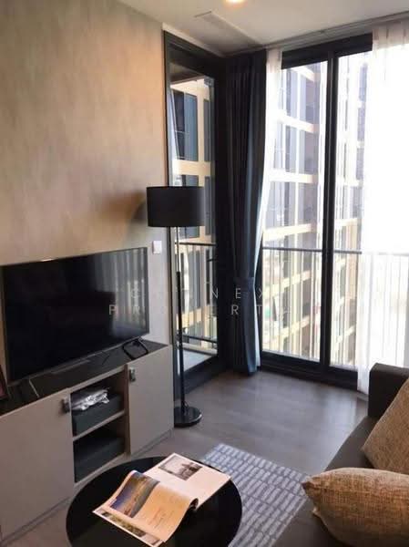 Oka Haus Sukhumvit 36, Bangkok, 3399 Rama 4 Road, Khong Tan, Khlong Toei, Bangkok, 1 Bedroom, 34 sqm, Condo For Rent, by Connex Property, 500513607 - DDproperty.com