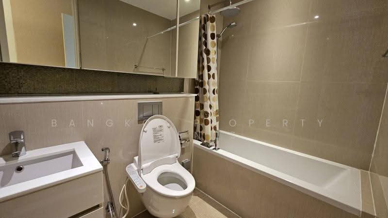 H Sukhumvit 43, Bangkok, 28 Sukhumvit 34 Road, Khlong Tan Nua, Watthana, Bangkok, 2 Bedrooms, 63 sqm, Condo For Rent, by BANGKOK PROPERTY AGENTS, 500513618 - DDproperty.com